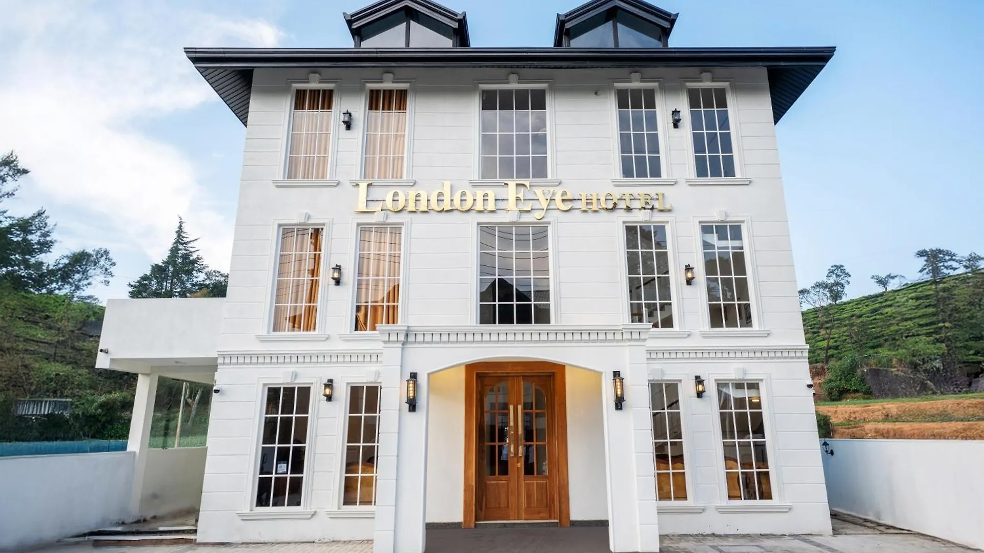 London Eye Hotel Nuwaraeliya contacts